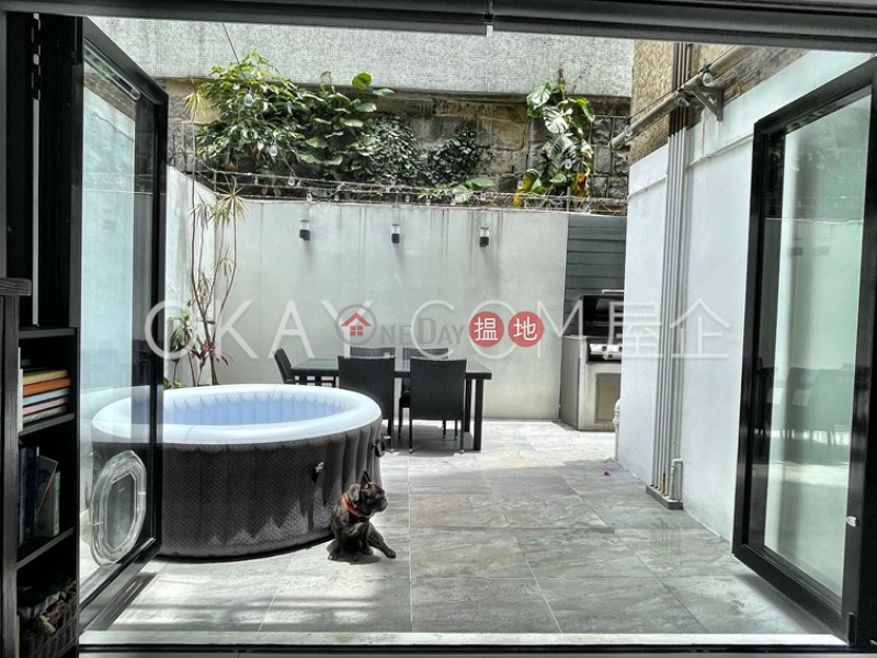 Popular 2 bedroom with terrace | For Sale | Ching Lin Court 青蓮閣 Sales Listings