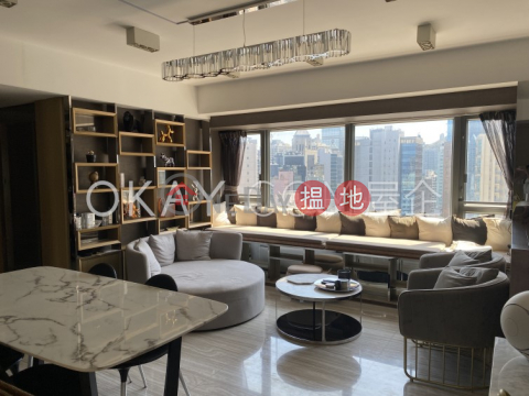 Lovely 3 bedroom on high floor with sea views & balcony | For Sale | Centre Point 尚賢居 _0