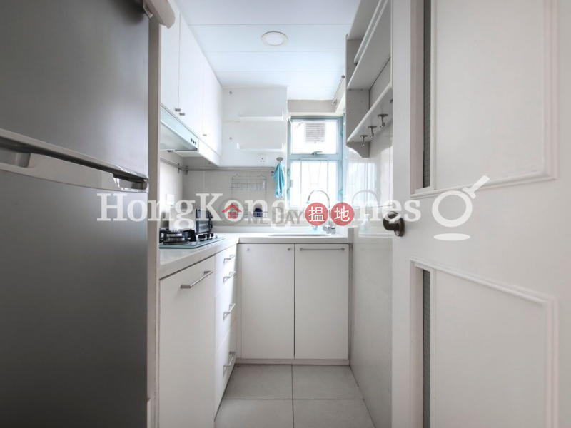 3 Bedroom Family Unit at Queen\'s Terrace | For Sale 1 Queens Street | Western District | Hong Kong, Sales HK$ 12.5M
