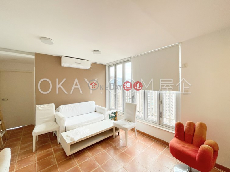 HK$ 30,000/ month Harbour Heights Eastern District Luxurious 2 bedroom on high floor with harbour views | Rental