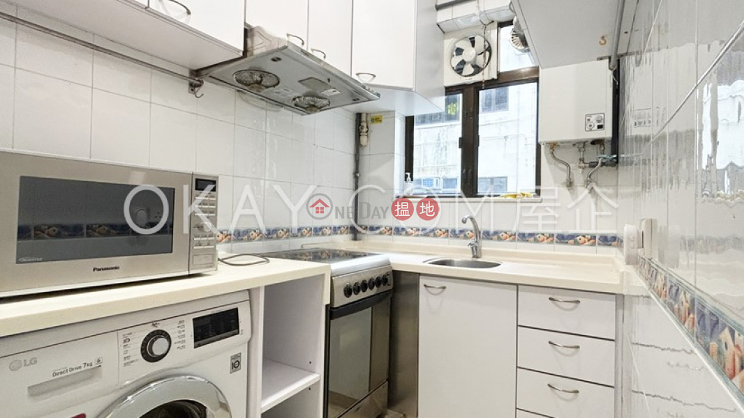 HK$ 28,000/ month Donnell Court - No.52, Central District Generous 2 bedroom with balcony | Rental