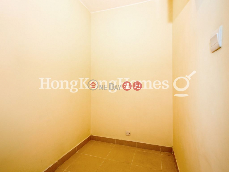 Property Search Hong Kong | OneDay | Residential | Rental Listings | 3 Bedroom Family Unit for Rent at Tower 2 The Victoria Towers