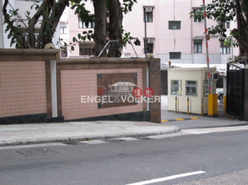 3 Bedroom Family Flat for Sale in Mid Levels - West 12 Kotewall Road | Western District | Hong Kong, Sales HK$ 70,000