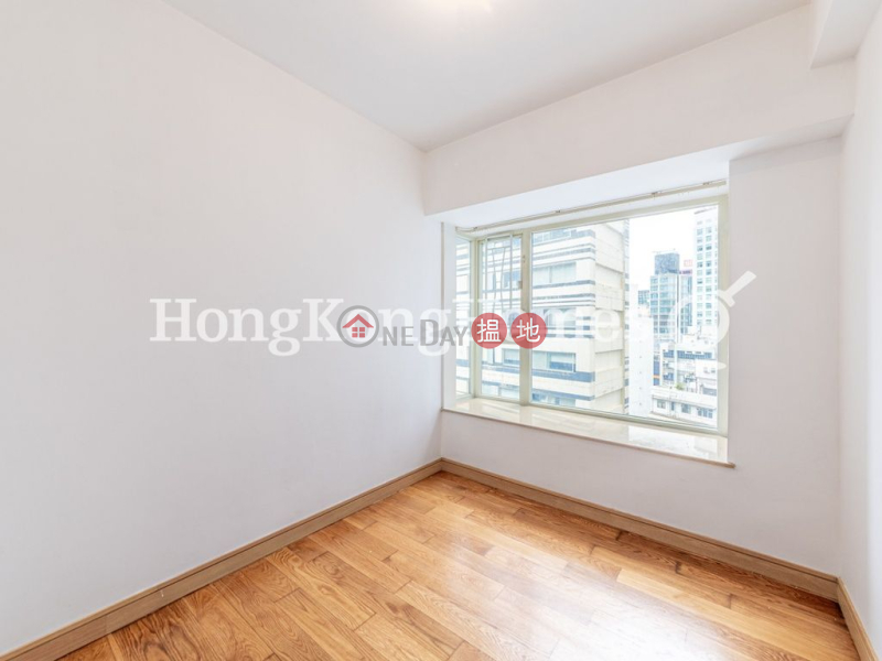 3 Bedroom Family Unit for Rent at Centrestage, 108 Hollywood Road | Central District Hong Kong, Rental HK$ 45,000/ month