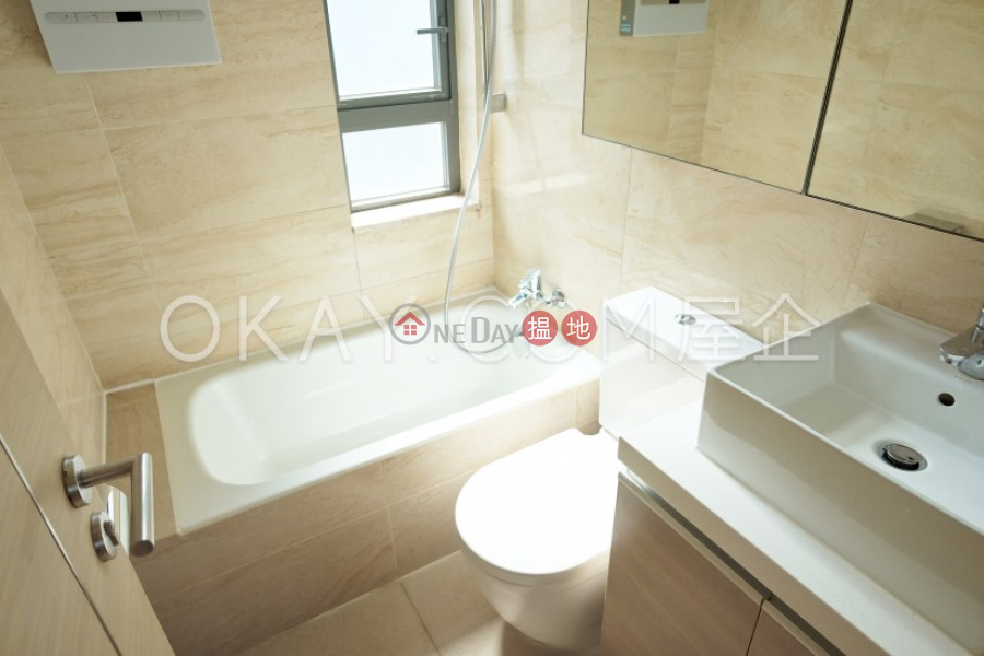 HK$ 27,500/ month 18 Catchick Street, Western District | Unique 3 bedroom on high floor with sea views & balcony | Rental