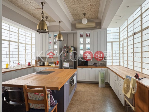 Elegant 2 bedroom on high floor with rooftop | For Sale | 9-11 Sing Woo Road 成和道9-11號 _0