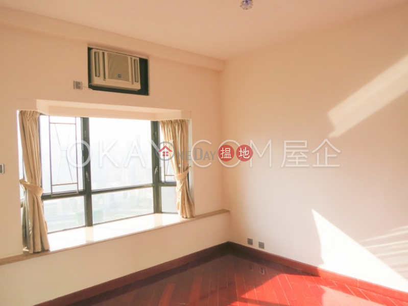 Gorgeous 3 bed on high floor with racecourse views | Rental | Beverly Hill 比華利山 Rental Listings