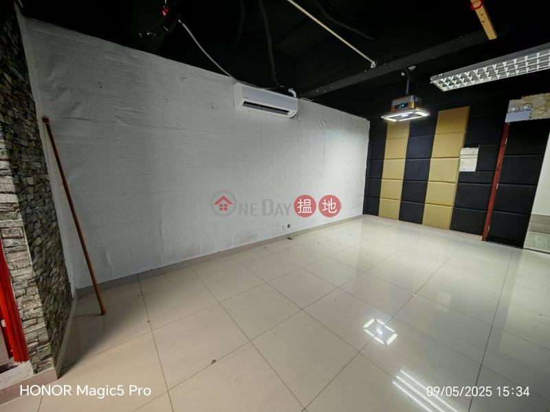 Property Search Hong Kong | OneDay | Industrial Rental Listings | mini work shop