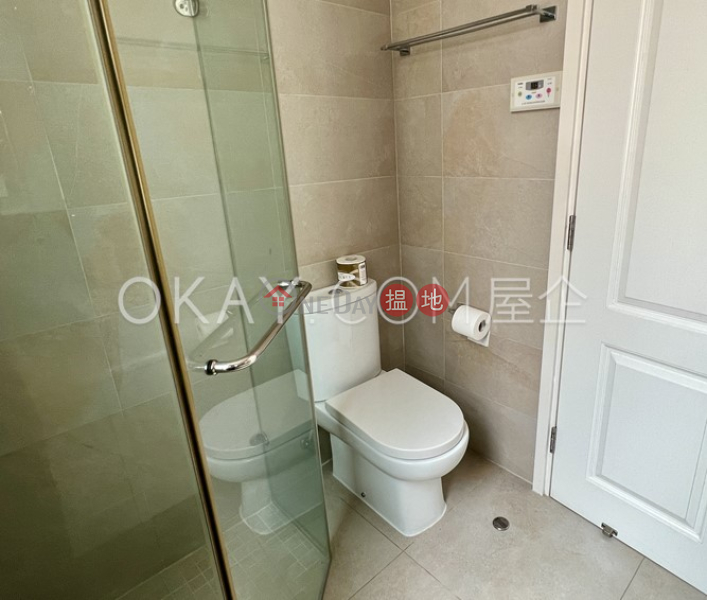 HK$ 65M Bijou Hamlet on Discovery Bay For Rent or For Sale, Lantau Island | Stylish house with rooftop, terrace & balcony | For Sale