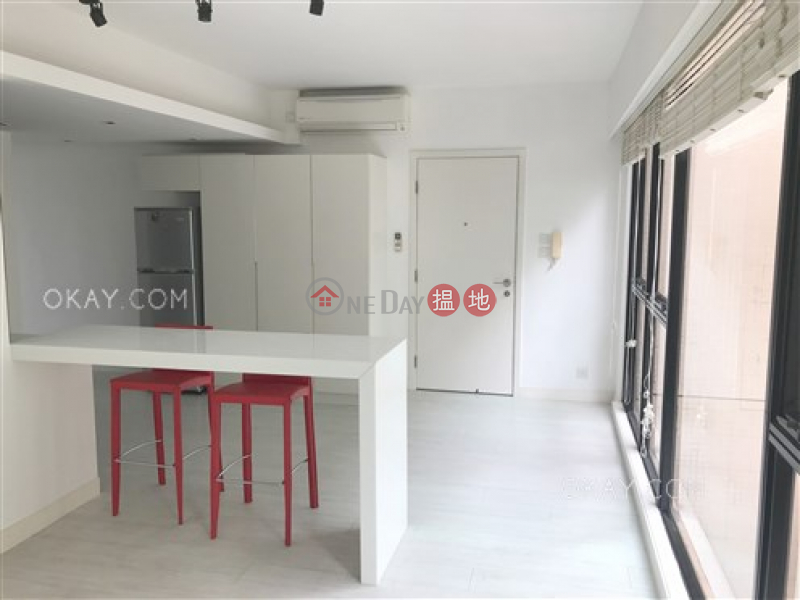Unique 1 bedroom with parking | Rental 82 Repulse Bay Road | Southern District, Hong Kong | Rental HK$ 38,000/ month