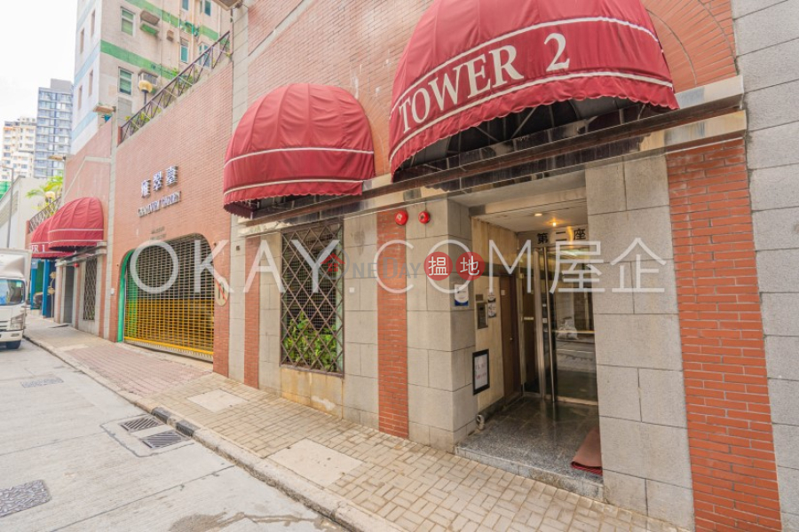 Property Search Hong Kong | OneDay | Residential | Sales Listings | Charming 1 bed on high floor with harbour views | For Sale