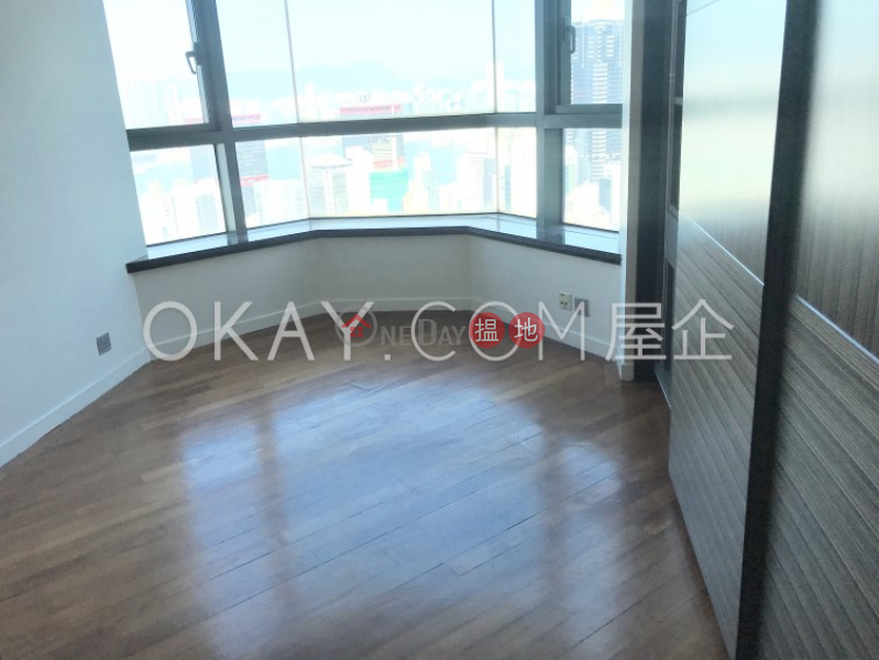 Elegant 3 bed on high floor with harbour views | For Sale | 80 Robinson Road 羅便臣道80號 Sales Listings