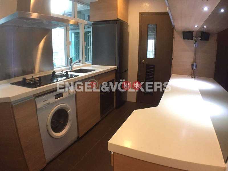 3 Bedroom Family Flat for Rent in Mid Levels West 6A-6B Seymour Road | Western District Hong Kong, Rental HK$ 40,000/ month