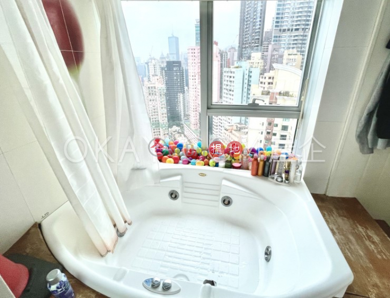 Luxurious 1 bed on high floor with harbour views | Rental, 3 Kui In Fong | Central District Hong Kong Rental HK$ 39,000/ month