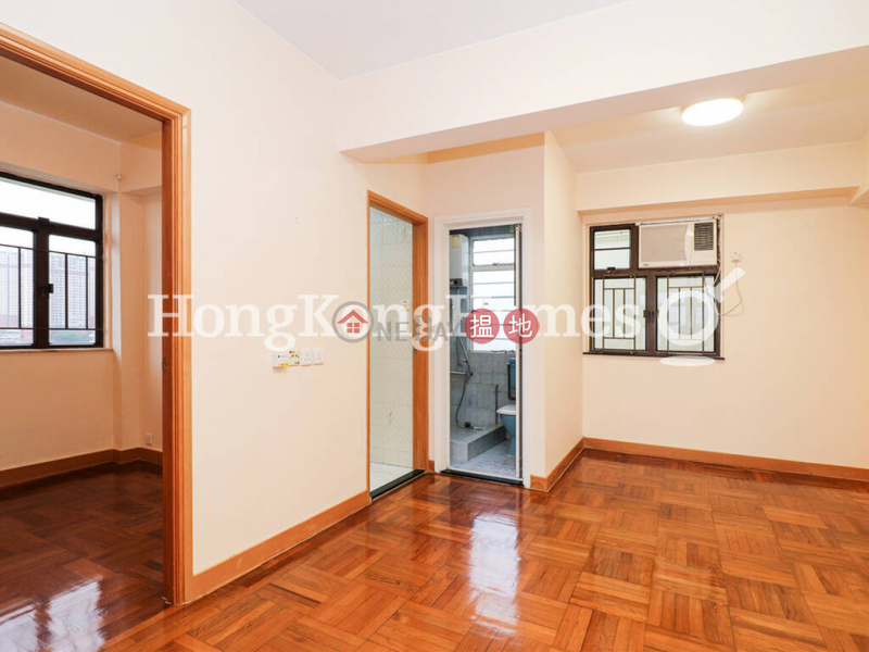Property Search Hong Kong | OneDay | Residential, Rental Listings | 3 Bedroom Family Unit for Rent at WORLD FAIR COURT