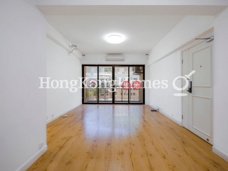 3 Bedroom Family Unit for Rent at Unique Villa 10-12 Holly Road | Wan Chai District, Hong Kong Rental HK$ 42,800/ month