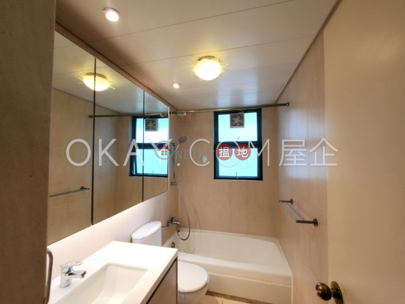 Rare 3 bedroom with balcony | Rental, Discovery Bay, Phase 11 Siena One, Block 58 愉景灣 11期 海澄湖畔一段 58座 Rental Listings | Lantau Island (OKAY-R55412)