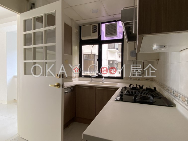 Property Search Hong Kong | OneDay | Residential, Sales Listings, Luxurious 3 bed on high floor with balcony & parking | For Sale