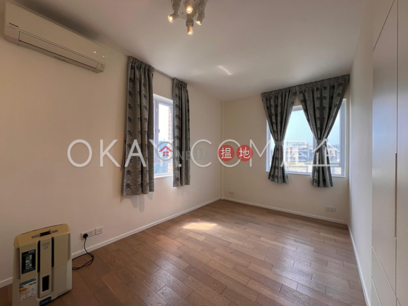 Luxurious 2 bedroom with parking | For Sale | 18-22 Mount Kellett Road | Central District, Hong Kong, Sales HK$ 65M