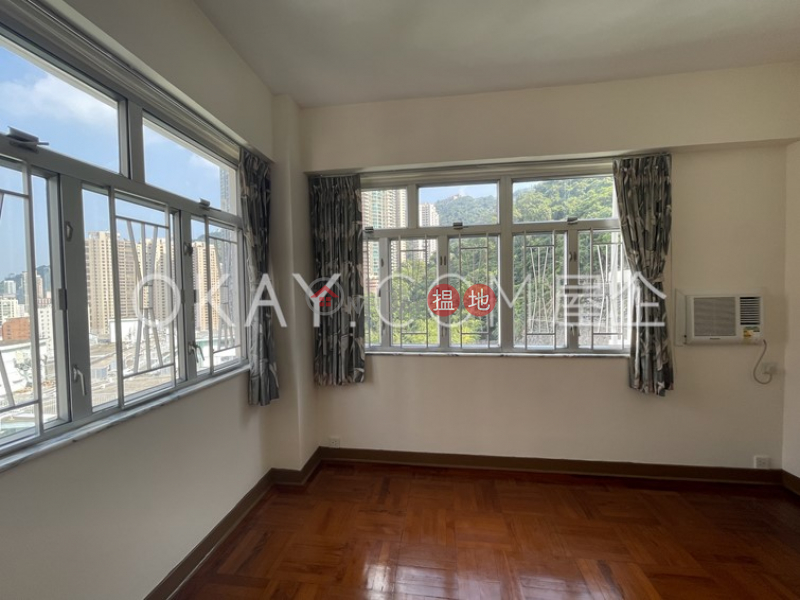 HK$ 46,000/ month | Botanic Terrace Block B Western District | Stylish 3 bedroom with balcony & parking | Rental