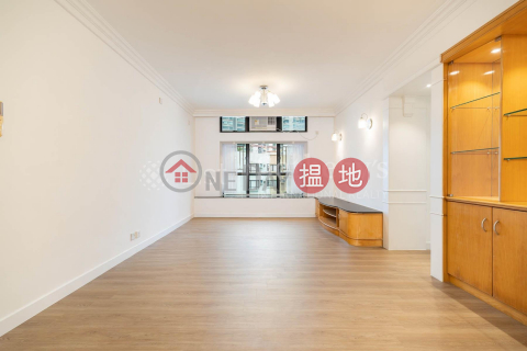 Property for Sale at Blessings Garden with 3 Bedrooms | Blessings Garden 殷樺花園 _0