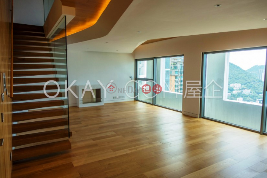 Rare penthouse with sea views, balcony | Rental, 109 Repulse Bay Road | Southern District | Hong Kong | Rental HK$ 350,000/ month