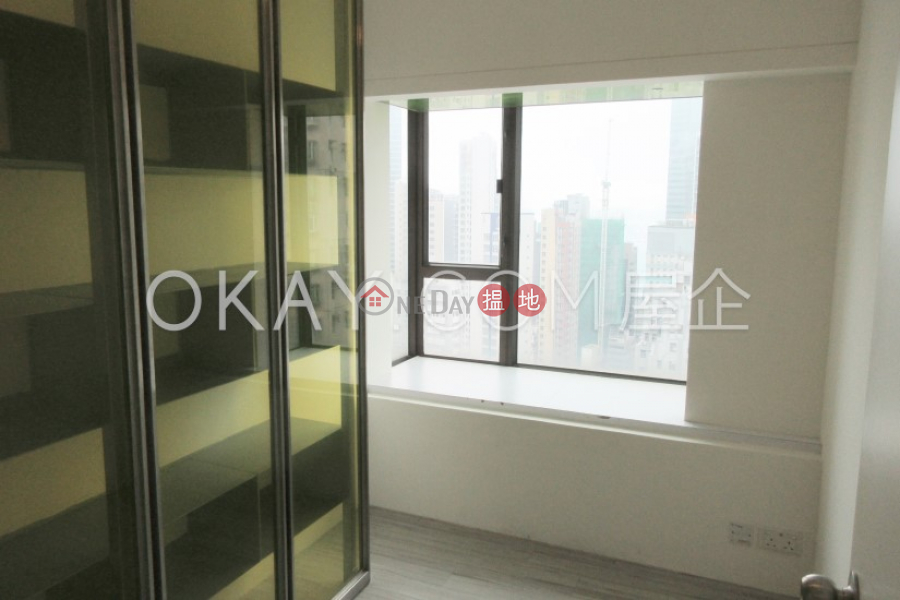 Elegant 2 bedroom in Mid-levels West | Rental 75 Caine Road | Central District Hong Kong Rental HK$ 40,000/ month