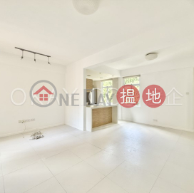 Unique 2 bedroom with parking | Rental