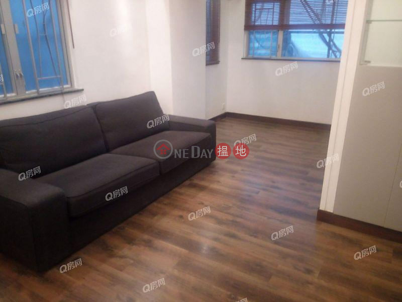Property Search Hong Kong | OneDay | Residential | Sales Listings Fung Woo Building | 2 bedroom Low Floor Flat for Sale