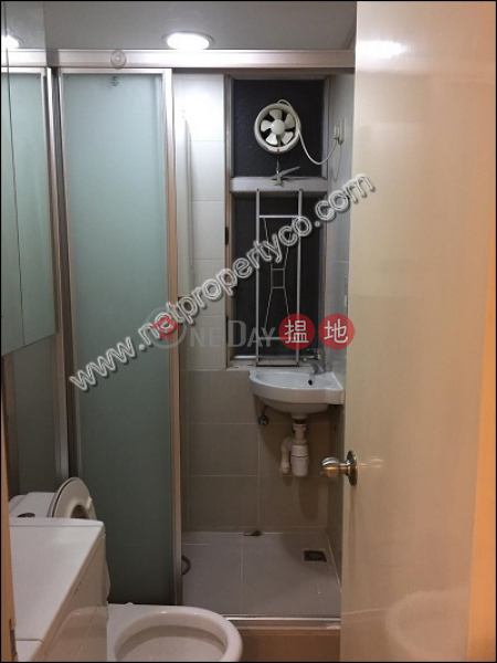 HK$ 15,000/ month | Everwin Building | Eastern District Newly renovated apartment for rent in North Point