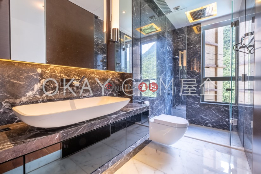 Rare 4 bedroom with balcony & parking | For Sale | 39 Conduit Road 天匯 Sales Listings