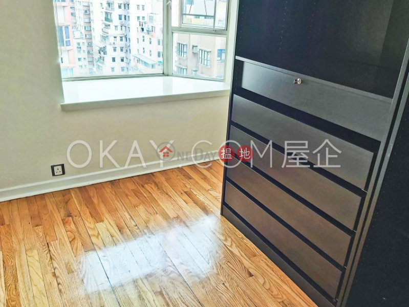 Property Search Hong Kong | OneDay | Residential, Sales Listings Nicely kept 3 bedroom on high floor | For Sale