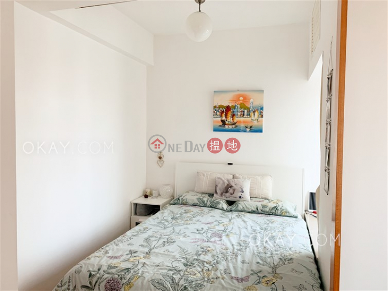 Charming 2 bedroom on high floor with balcony | Rental | The Zenith Phase 1, Block 2 尚翹峰1期2座 Rental Listings