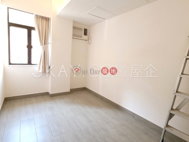HK$ 32,000/ month | Village Tower | Wan Chai District Gorgeous 2 bedroom with balcony & parking | Rental