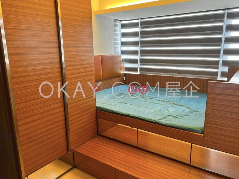 Gorgeous 2 bedroom on high floor | For Sale | Tower 2 Grand Promenade 嘉亨灣 2座 Sales Listings
