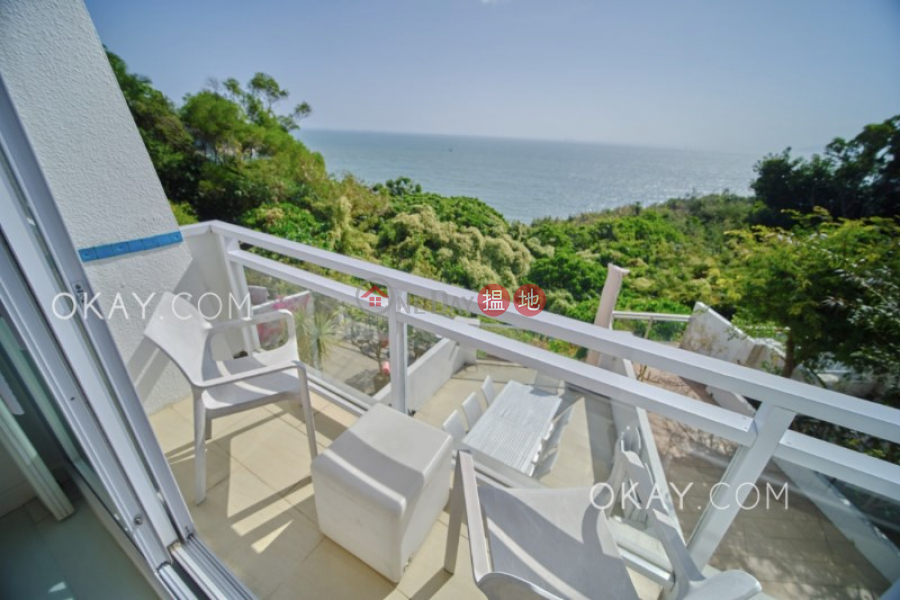 Nicely kept house on high floor with sea views | For Sale | Cheung Chau Peak Villa Block D 長洲山頂花園 E座 Sales Listings