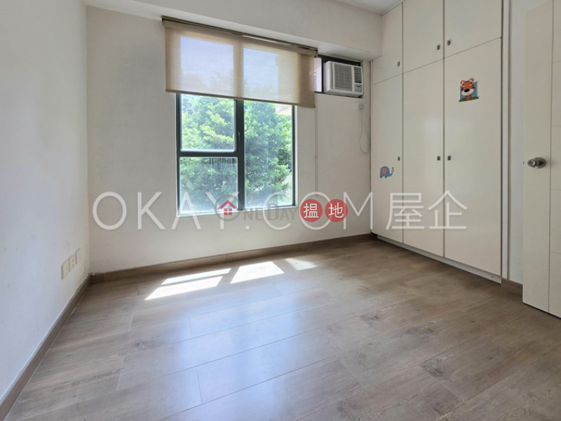 HK$ 40,000/ month Discovery Bay, Phase 8 La Costa, Onda Court Lantau Island Nicely kept 3 bedroom with sea views | Rental