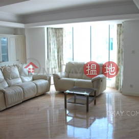 Tasteful house with rooftop & parking | For Sale | Burlingame Garden 柏寧頓花園 _0