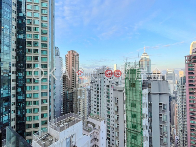 HK$ 31,000/ month Soho 38 Western District Popular 2 bedroom on high floor with balcony | Rental