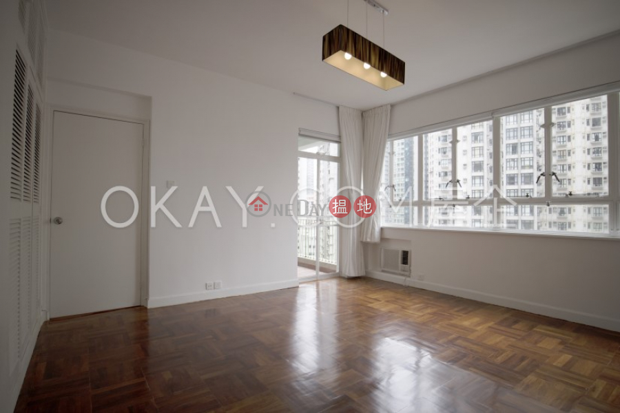 Lovely 2 bedroom with balcony & parking | Rental | Panorama 全景大廈 Rental Listings