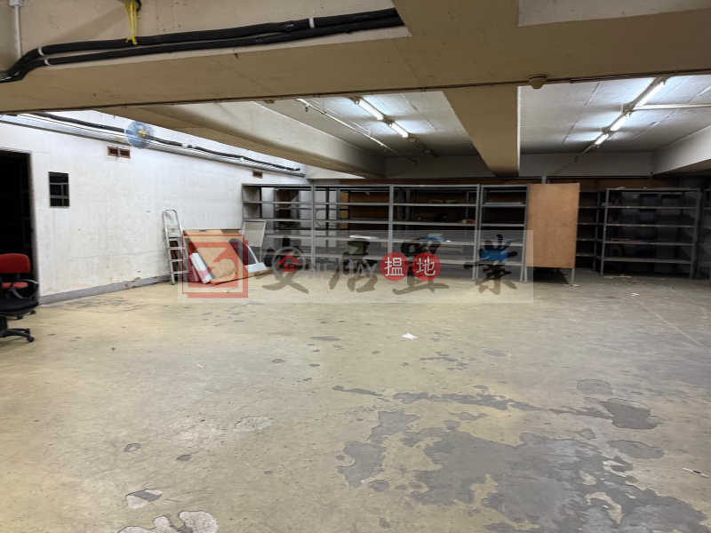 安居工商 何生 全包 平到你唔信 44-46 Hung To Road | Kwun Tong District | Hong Kong | Rental HK$ 35,000/ month