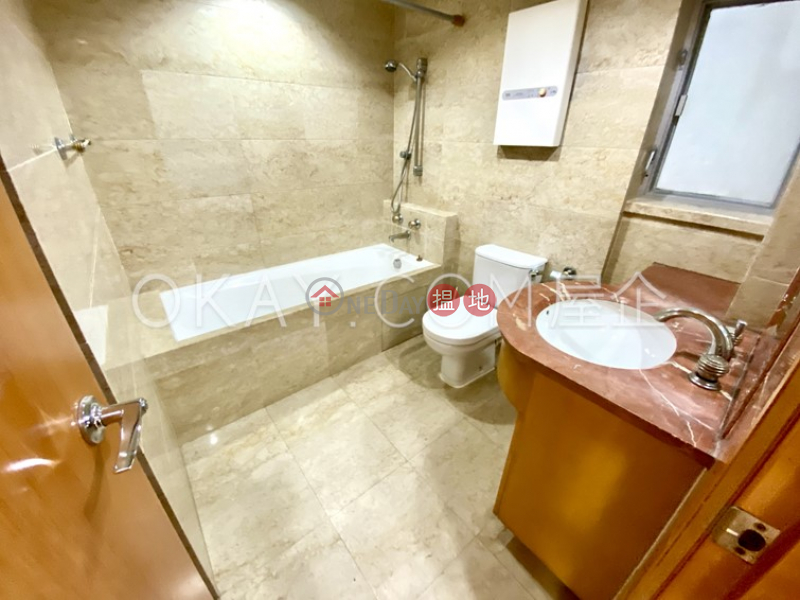 Property Search Hong Kong | OneDay | Residential, Rental Listings | Unique 3 bedroom in Kowloon Station | Rental