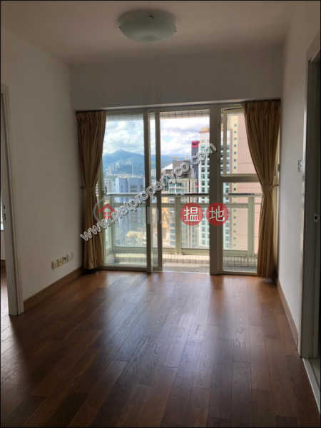 Seaview Apartment at the heart of Soho, Centrestage 聚賢居 Rental Listings | Central District (A070552)