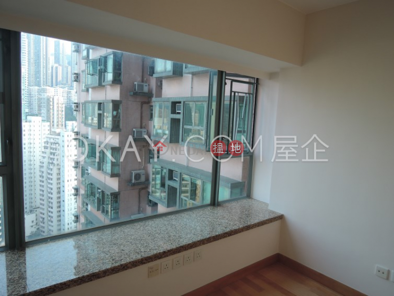 Charming 3 bedroom on high floor | For Sale | Queen\'s Terrace 帝后華庭 Sales Listings