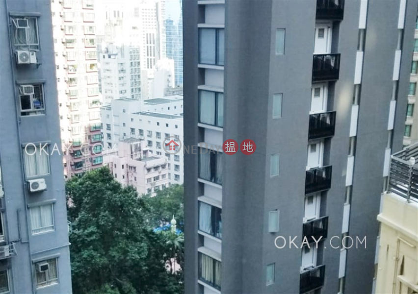 HK$ 26,000/ month Fairview Height, Western District, Intimate 2 bedroom in Mid-levels West | Rental
