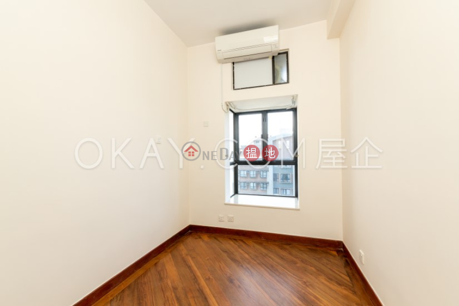HK$ 95,000/ month, Scenecliff, Western District | Beautiful 3 bedroom on high floor with terrace | Rental