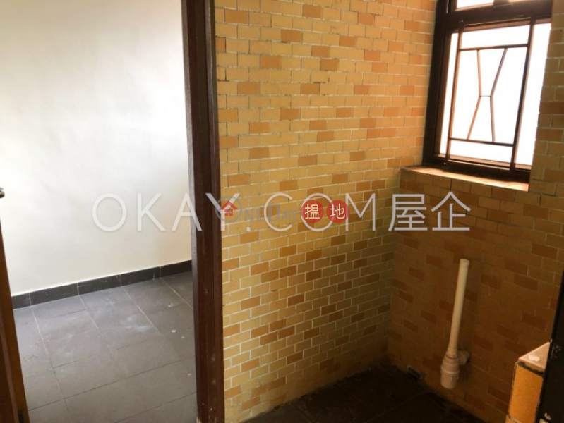 HK$ 56,000/ month Imperial Court Western District | Stylish 3 bedroom on high floor | Rental