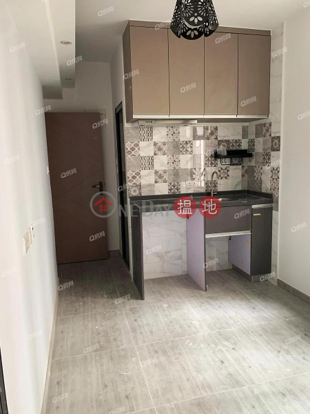 Property Search Hong Kong | OneDay | Residential | Rental Listings | Yen Dack Building | Mid Floor Flat for Rent