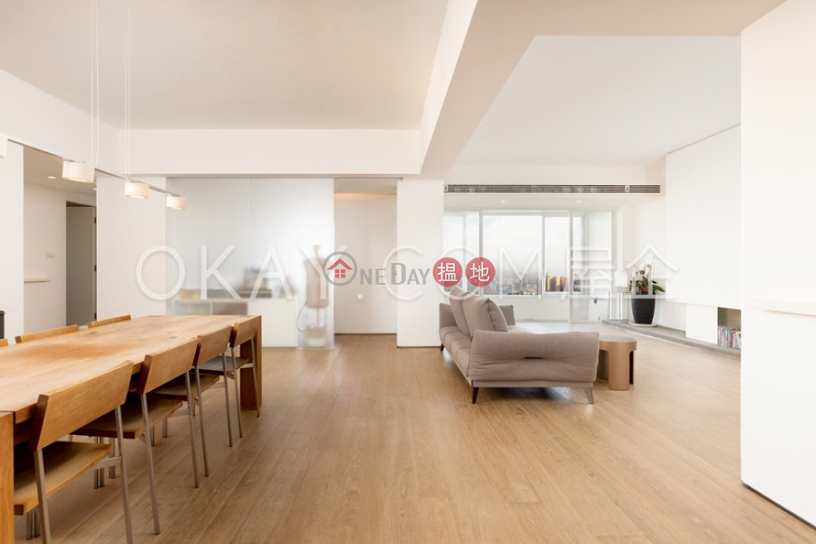 Property Search Hong Kong | OneDay | Residential, Sales Listings | Stylish 3 bed on high floor with sea views & balcony | For Sale