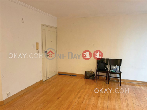 Nicely kept 3 bedroom in Mid-levels West | For Sale | Goldwin Heights 高雲臺 _0